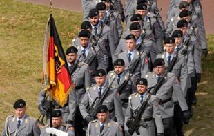 German MPs approve plan to attract more military recruits