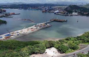 Monument honoring Chinas contribution to Panama Canal torn down