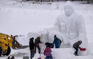 Snow sculpture completed in Kars ahead of Sarıkamış Campaign anniversary