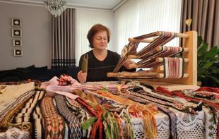 Traditional Turkish card weaving aims to reach new generations