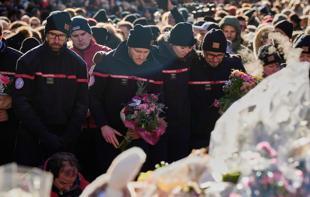 Swiss investigate bar managers after deadly New Years blaze