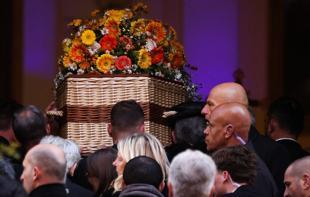 Saint-Tropez bids adieu to Brigitte Bardot with a funeral