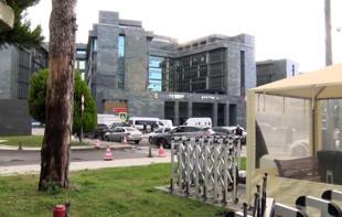 Prosecutor wounds judge in Istanbul courthouse shooting