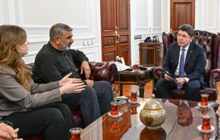 Turkish justice minister meets family as probe into student’s suspicious death drags on