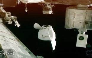 ISS crew splashes down on Earth after medical evacuation