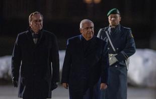 Turkish, German defense ministers hold talks in Berlin