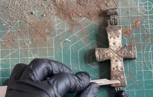 Sealed bronze cross found at ancient Lystra restored