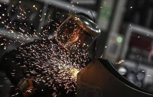 Türkiyes capacity utilization rate down in February