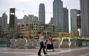 Wealthy travelers pay hefty sums to flee Dubai