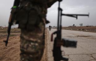 Syria takes over northeast base after anti-ISIL coalition pullout