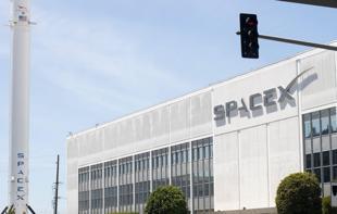 Musks SpaceX looking to raise $75 billion in June IPO: Report