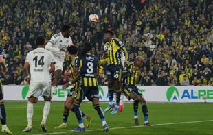 Fenerbahçe rallies late to beat Beşiktaş as title race narrows