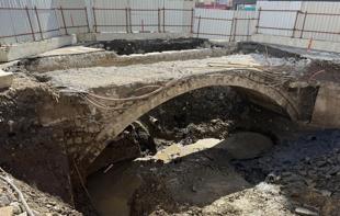Historic arch bridge unearthed during roadworks in northern Türkiye