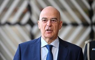 Greek defense chief urges end to ‘Türkiye-centric’ policy