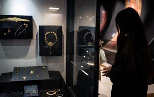 Ankara exhibition traces 12 millennia of Anatolian jewelry