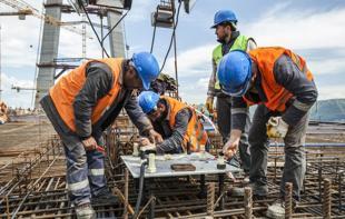 Services, construction confidence decline in May, retail improves