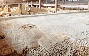 Mosaic that survived earthquakes on display in Hatay museum