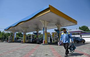 India hikes fuel prices again due to Middle East war