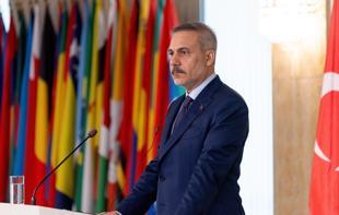 Türkiye calls on Iran and US to halt attacks, resume peace talks