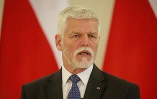 Czech president files competency lawsuit against cabinet
