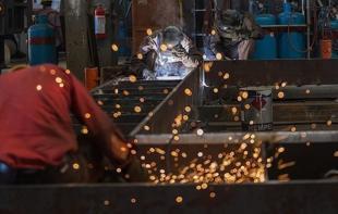 German manufacturing orders beat expectations