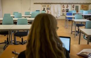 Türkiye restricts schools from sharing students’ photos online