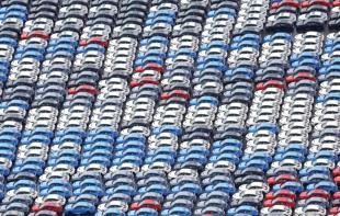 Japan reports record exports and imports for July