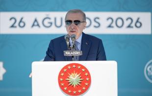 Erdoğan: Türkiye leading as region rewrites history