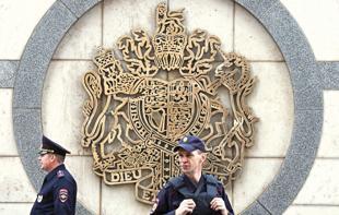 Moscow arrests British embassy security guard
