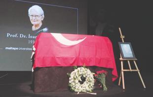 Türkiye bids farewell to pioneering philosopher İoanna Kuçuradi