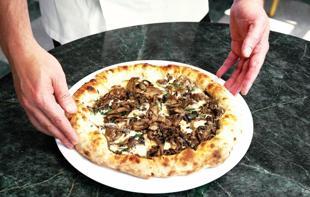 An Italian restaurant that respects its masters