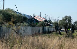 Dozens killed as high-speed trains collide in Spain