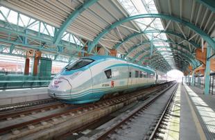 Türkiye to continue expanding air, rail, road capacity