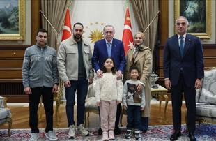 Erdoğan hosts family of 6-year-old Gaza victim
