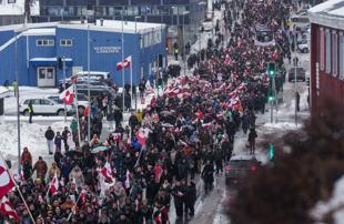 Trump threatens Europe with tariffs over Greenland