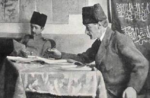 Rare photos of Atatürk compiled in new album