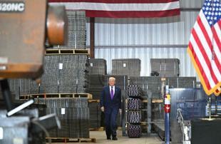 EU steel exports to US plummet 30 percent after Trump tariffs