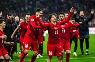 Türkiye beat Romania to reach World Cup 2026 playoff final