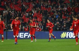 Schools to compose national team anthem for World Cup