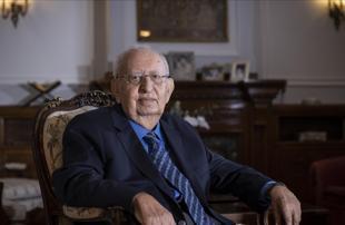Former parliament speaker Hüsamettin Cindoruk dies at 92