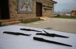 1,500-year-old knife set unearthed at ancient city of Hadrianopolis