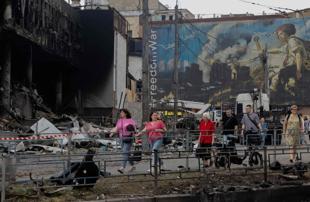 Rubio says US ready to mediate as Moscow steps up Ukraine threats