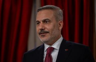 FM: Israel ties hinge on Palestinian state with 1967 borders
