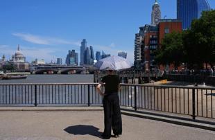 Over 2,700 may have died due to England heat waves: researchers
