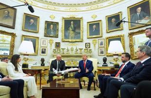 Trump vows to help Lebanon pursue peace with Israel