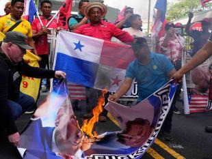 Panamanians protest public enemy Trumps canal threat