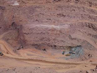 China halts export ban to US of some dual use materials