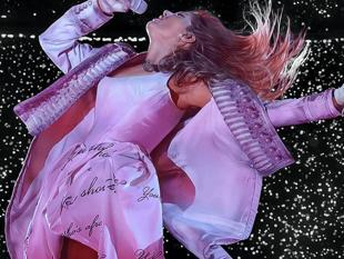 Taylor Swift unveils final ‘Eras Tour’ concert film