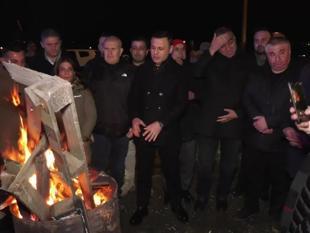 CHP marks New Year with vigil outside Silivri Prison