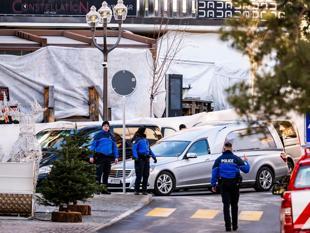 Identifying Swiss fire victims may take weeks, say officials